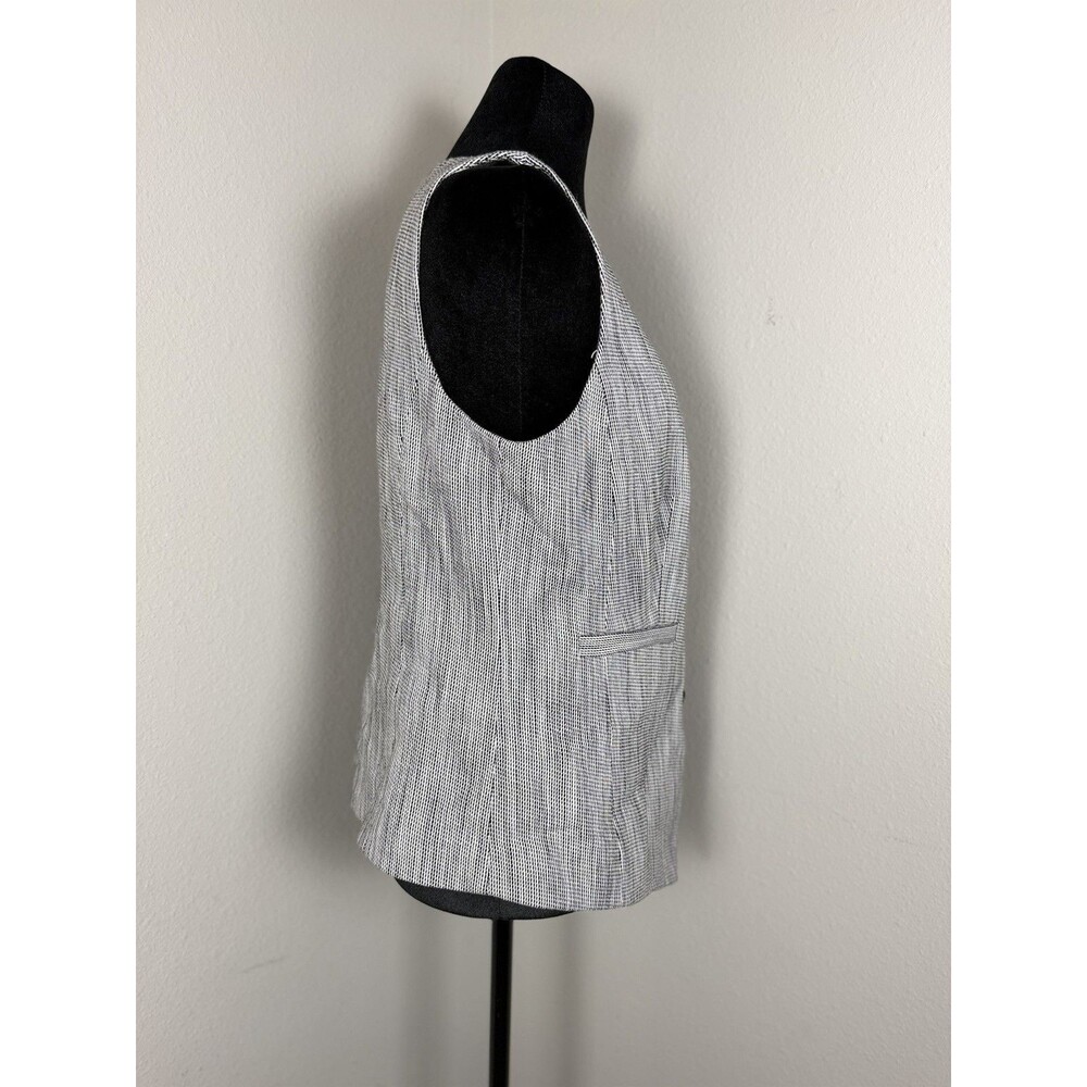 Express Black & White Textured Button Front Vest –Sleeveless Tailored – Size M - Picture 4 of 11